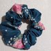 Scrunchie blu con rose 