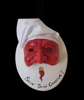 Maschera di Pulcinella su base "verticale"