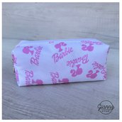 Astuccio di Barbie rosa chiaro