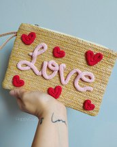 Pochette paglia decorazione in tricotin LOVE