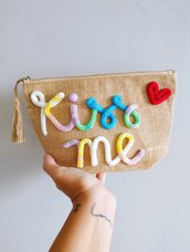 Pochette juta decorazione in tricotin KISS ME