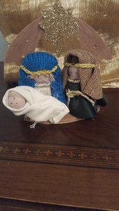 Presepe in lana e legno