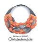 20191679 Collana arancione e grigio, collana bavaglino girocollo maxi, collana multifilo stratificata in rilievo, collana dichiarazione by Omhandemade