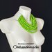 20171057 Collana verde lime collana bavaglino, collana girocollo multifilo stratificato in rilievo  con colletto e chiusura in pelle by OMHANDEMADE