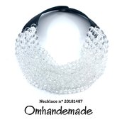 20181487 Collana chiara, collana trasparente, collana elegante, collana bavaglino multifilo , collana stratificata rilievo in resina con bretelle in pelle collana donna by OMHANDeMADE 