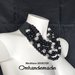 20191729 Collana nera e bianco, collana bavaglino, collana girocollo maxi collana multifilo collana stratificata rilievo con colletto pelle by Omhandemade