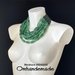 20242215 Collana verde collana bavaglino collana multifilo collana stratificata rilievo collana girocollo verde olivo  in resina e pelle, stratificata in rilevo con colletto in pelle collana dichiarazione by OMHANDEMADE