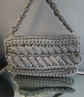 Baguette in crochet color sabbia