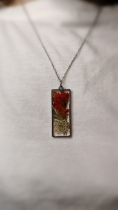 Collana red flower 