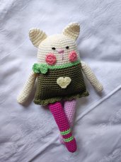 Bambolina amigurumi 3