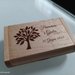 chiavetta usb legno regalo maestra madrina padrino incisione personalizzata bomboniera battesimo matrimonio prima comunione cresima compleanno