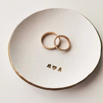 Piatto per anelli di fidanzamento personalizzato, vassoio per gioielli per coppie di nozze, porta anelli rotondo, addio al nubilato, bomboniera per addio al nubilato  15