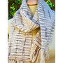 sciarpa pura lana beige tessuta telaio a       mano --Handwovewn pure wool beige scarf