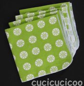 4 fazzoletti lavabili (stelle verdi) / set of 4 cloth handkerchiefs – hankies (green stars)