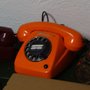 VINTAGE TELEFONO ORANGE 1972