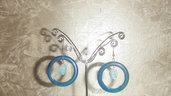 orecchini a cerchio blu