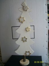 albero bianco con stelle