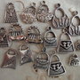 16 borse in 8 modelli d'argento tibetano