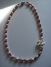 Collana rosa fimo, perle barocche e Swarovski color ametista #36
