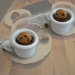 Orecchini tazza in ceramica con cioccolata e biscotto in fimo