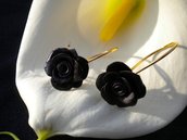 orecchini rose nere