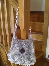 borsetta in fettuccia di lana invernale
