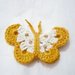 calamita farfalla con pietre all'uncinetto, su ordinazione anche in quantità e di diversi colori per bomboniere e ricorrenze!!!!!