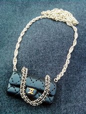 Collana con mini flap bag Chanel fimo