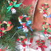 Ghirlandina in vimini natalizia decorata ad uncinetto in cotone
