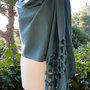 Elegante stola - sciarpa in lana merinos