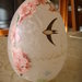 Uovo pasquale decorato a mano