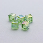 4 cristalli cubo verdi 6mm