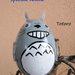 Totoro grigio, uovo decorato