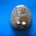 Fermacarte con mosaico coniglietti innamorati su sasso - mosaic paperweight - Mosaik Briefbeschwerer