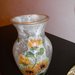 Vaso in vetro con girasoli decorato a decoupage