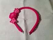 Cerchietto per capelli con fiori accessori moda bambina fatto a mano all'uncinetto in cotone di vari colori