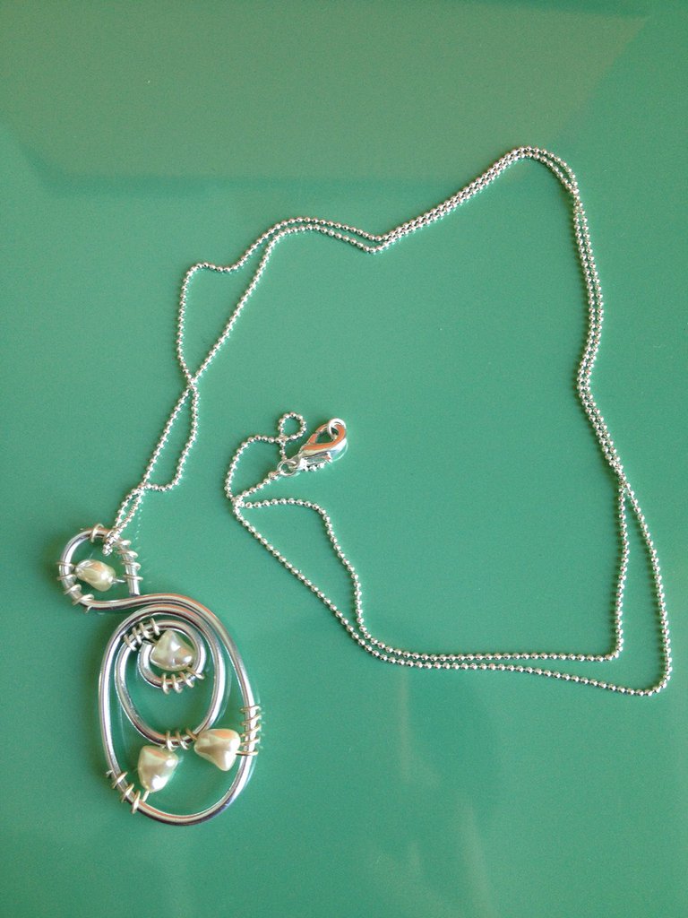 Collana Lunga Con Ciondolo A Barra E Perle – Catena Lariat Regolabile 45-50 Cm Per Donna – Leggera E Lucida