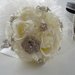 Bouquet gioiello di rose in seta con applicazioni di strass e perle