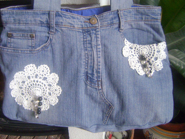 PATIKIL 15 Fiori In Chiffon Rossi Con Perle E Strass – 6 Cm, Applicazioni Tessili Per DIY, Matrimoni E Decorazioni