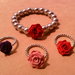 Braccialetto + anello elasticizzati con rosa e perle fimo