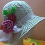 cappello estivo di cotone ecru, fatto a mano