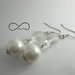 collana e orecchini con perle e strass trasparente