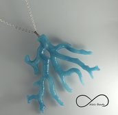 girocollo corallo azzurro