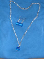 Collana e orecchini con catenella e perle occhio di gatto 10mm blu