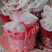 Bomboniera / porta confetti  Cupcake fatta a mano...nascita, battesimo, matrimonio, comunione , idea regalo