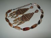 art  159 collana in agata bianco marrone  trasparente, perle drum, con orecchini e argento tibetano anallergico