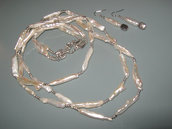 art 68  collana 3 fili in perle di fiume barocche freshwater pearls  naturale con orecchini,  argento tibetanno