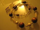 art  144  collana in agata bianco marrone  trasparente, perle drum, con orecchini e argento tibetano anallergico