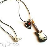 Personalizzato inciso nota simbolo charra plettro collana con nome Dainty musica gioielli regalo di compleanno per i giocatori di charra amanti - CALLIE