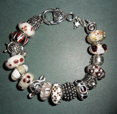 Bracciale con perle in vetro di murano e beads argentati